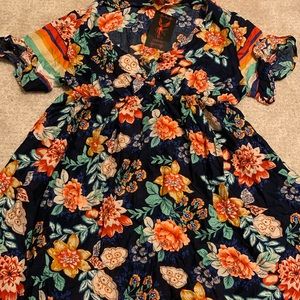 Reborn floral dress NWT size large